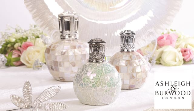 アシュレイアンドバーウッド