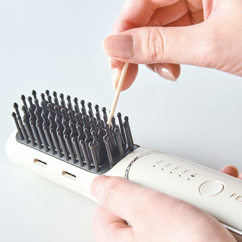 FESTINO（フェスティノ） 充電式スタイリングヒーターブラシ | Aming