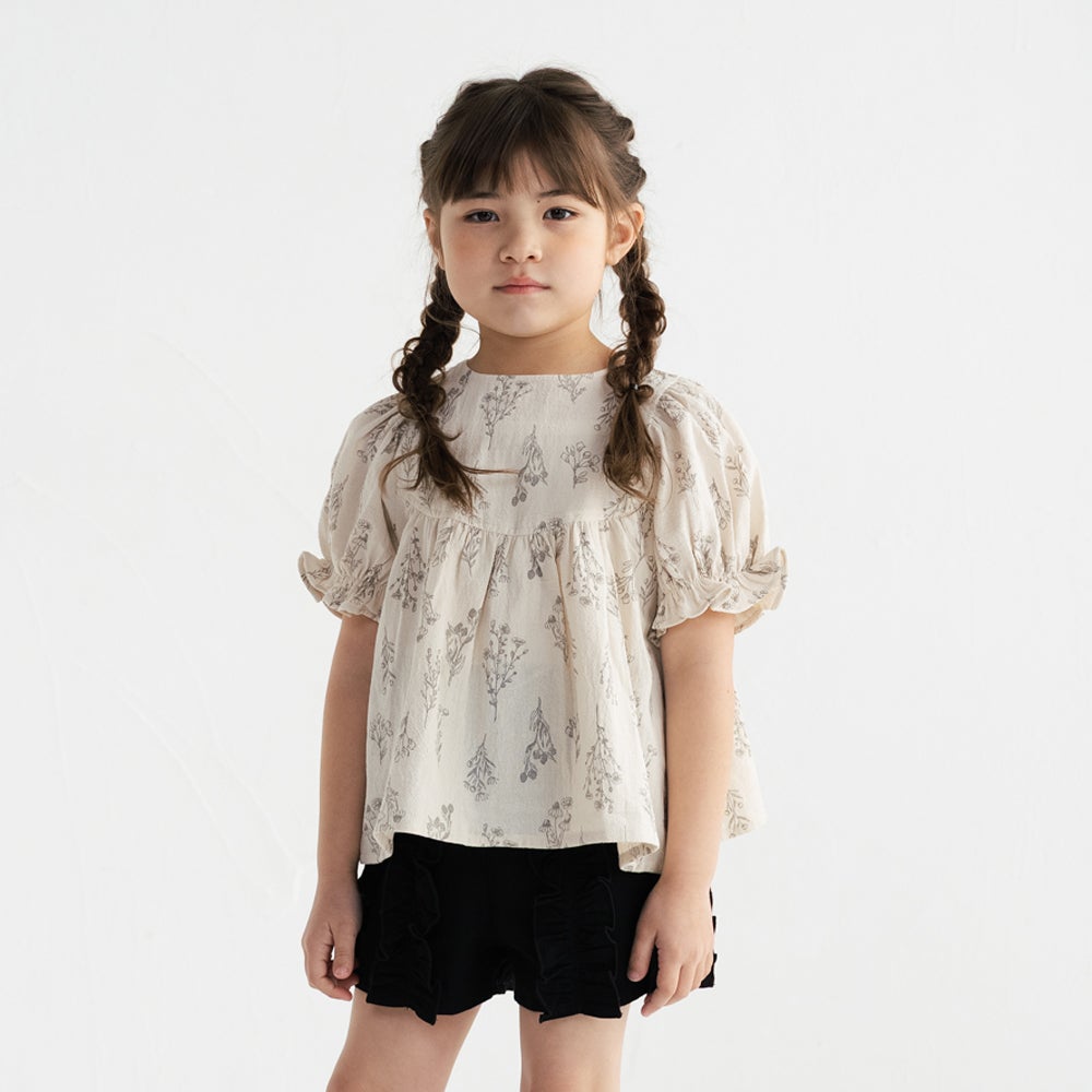 山内あいな着用フリルトップスflower フラワー柄フリルシアートップス【ネコポスOK】【7e-831-06351】